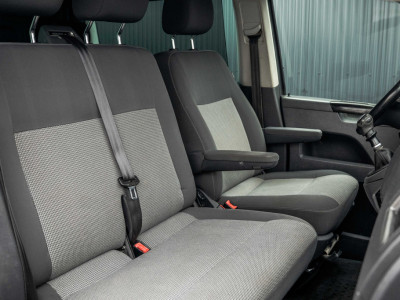 Volkswagen Transporter T5 2.0 TDI L2H1 | Caravelle | Elekt.Schuifdeur | 140 PK | DC 6-Zits | Cruise | PDC | Navi | Airco | Trekhaak foto 13