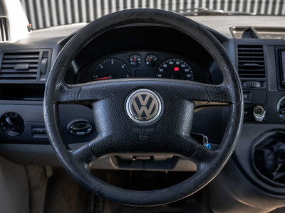 Volkswagen Transporter T5 L2H1 | Marge | 2.5 TDI | DC 5-Zits | 130 PK | 1ste Eigenaar | Cruise | Navi | Airco | Trekhaak foto 15