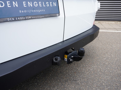 Volkswagen e-Transporter Life L2H1 218 pk, Achterdeuren zonder ruit, Trekhaak, Climatronic, Bijrijdersbank foto 6