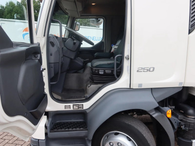 Volvo FL 250 Bak+Dhollandiaklep 1500 kg. Volvo dealer ondehrouden foto 9