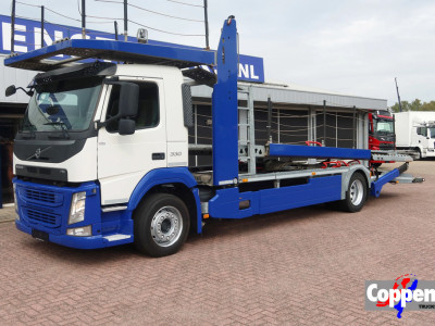 Volvo FM 330 5 car transporter KASSBOHRER, 4x2