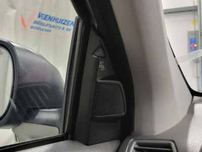 Volvo XC90 2.4D5 185pk Automaat Grijs kenteken Marge! foto 18
