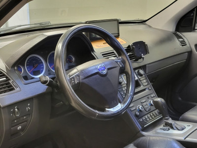 Volvo XC90 2.4D5 185pk Automaat Grijs kenteken Marge! foto 4