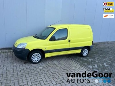 Citroen Berlingo 1.9 D 800, 03, trekhaak, marge, jaar apk, inruilkoopje !