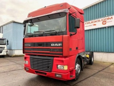DAF 95.430 XF SPACECAB 4x2 (EURO 2 / ZF16 MANUAL GEARBOX / AIRCONDITIONING / FRIDGE)