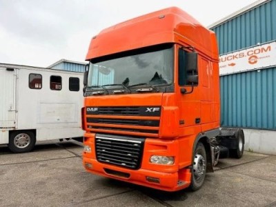 DAF XF 95-430 SUPERSPACECAB (EURO 3 / ZF16 MANUAL GEARBOX / ZF-INTARDER / AIRCONDITIONING)