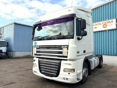 DAF XF 105.460 SPACECAB (EURO 5 / ZF16 MANUAL GEARBOX / ZF-INTARDER / 2x DIESELTANK / AIRCONDITIONING / ETC.)