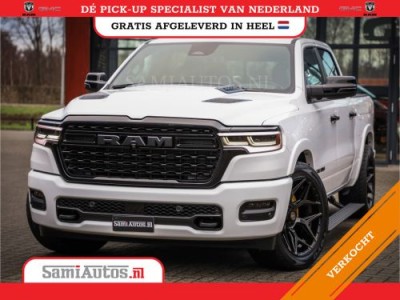 Dodge Ram 1500 LIMITED NIGHT H.O 540PK 706 Nm | XB9 | MASSAGE | BOM VOL | PW7 WHITE | CREW CAB | DUBBELE CABINE | GRIJSKENTEKEN | DE MEEST LUXUEUZE en BEGEERDE Pick-up VOORRAAD NR 2305 - 8549