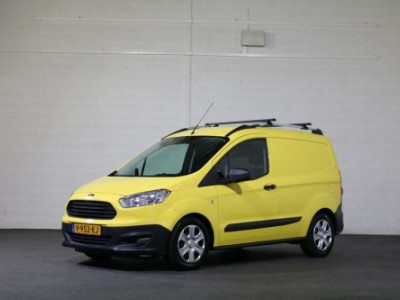 Ford Transit Courier 1.5 TDCI 75pk Euro 6 Trend Airco Trekhaak Inrichting