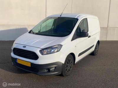 Ford Transit Courier 1.5 TDCI AIRCO EURO 6 EUR 3999,- +21% BTW