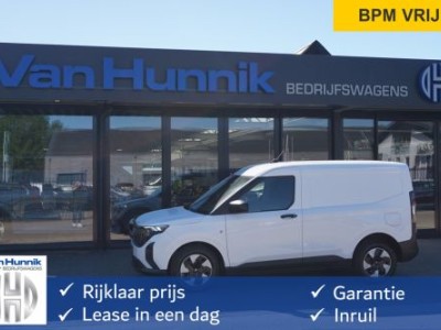 Ford Transit Courier Trend Elektrisch 44 kWh 136PK Apple CP/Android A, Camera, Trekhaak Stoel/Stuur verwarming!! Nr. 03*