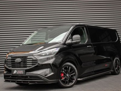 Ford Transit Custom 300 2.0 TDCI L2H1 AUTOMAAT 136PK JB-EDITION / FULL BLACK / APPLE CARPLAY / 3-ZITS / MY2024 / DIRECT RIJDEN