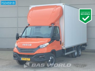 Iveco Daily 35C18 Iveco Daily 35C18 Automaat BE Combi 3500Plus 2500kg laadvermogen Trekker Oplegger 26m3 Airco Cruise control