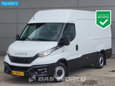 Iveco Daily 35S14 Automaat Nwe model 3500kg trekhaak Standkachel Airco Cruise 12m3 Airco Trekhaak Cruise control