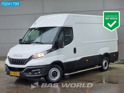 Iveco Daily 35S14 Automaat Nwe model 3500kg trekhaak Standkachel Airco Cruise Airco Trekhaak Cruise control