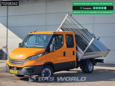 Iveco Daily 35C21 3-Zijdige Kipper Dubbel Cabine 210PK 3.0L Dubbellucht 3,5t Trekhaak ACC Airco LED Camera CarPlay Euro6 Tipper Benne Kieper Dreiseitenkipper 2m3 Airco Trekhaak