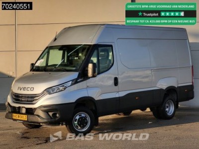 Iveco Daily 35C21 3.0L Automaat 210PK L2H2 Dubbellucht 3,5t Trekgewicht LED ACC Navi Airco Camera Euro6 L3 12Airco