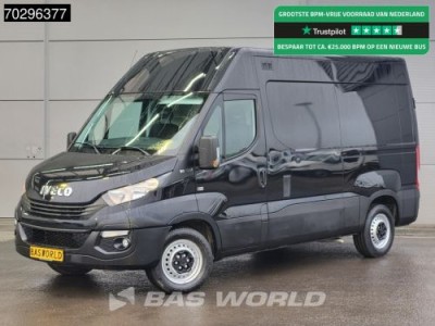 Iveco Daily 35S16 L2H2 3,5t Trekgewicht Airco Cruise Camera Parkeersensoren Werkplaatsinrichting Euro6 L2 Airco Cruise control