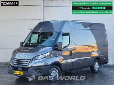 Iveco Daily 35S21 Automaat 210PK L2H2 3,5t Trekhaak ACC LED CarPlay LM-Velgen Camera Parkeersensoren Tacho Euro6 L2 12m3 Airco Trekhaak