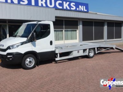 Iveco Daily 40 C 18 Luchtvering 3.0 L motor Tijhof Opbouw. Automaat