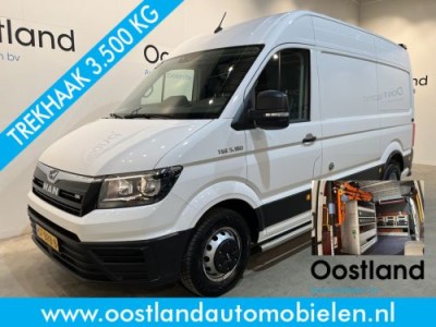 MAN TGE 50 2.0 L3H3 180 PK DL DSG Automaat / Servicebus / GVW 5.000 KG / Bott Inrichting / Swinglift Kraan / Trekhaak 3500 KG / 220V. / Euro 6  / Airco / CarPlay / Camera / Cruise Control / 53.000 KM !! C-Rijbewijs !!