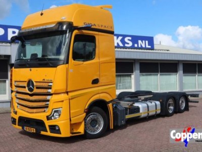 Mercedes-Benz Actros 2642 LL Chassis Cabine Giga space
