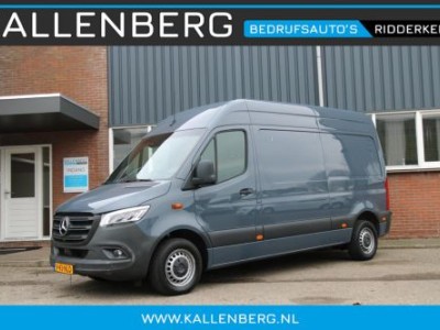Mercedes-Benz SPRINTER 315 1.9 CDI L2H2 FWD / Camera / Doorloop deur / Multistuur