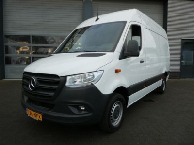 Mercedes-Benz SPRINTER 317 CDI L2H2 automaat airco camera navigatie pdc