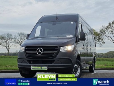 Mercedes-Benz SPRINTER 317 ac 6pers dub cabine
