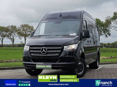 Mercedes-Benz SPRINTER 519 L2H2 V6 Mbux10