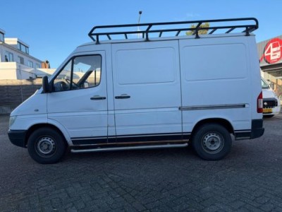 Mercedes-Benz Sprinter 208CDI,60kw/82pk,6-2005,179.698km