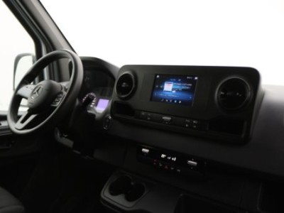 Mercedes-Benz Sprinter 315 CDI Automaat L2H2 3-Zits, Airco, Cruise, Camera, Apple Carplay, DAB, Zonneklep, PDC, 18