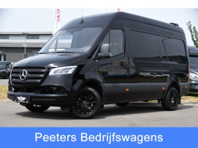 Mercedes-Benz Sprinter 317 1.9 CDI L2H2 RWD Black Edition Camera, Cruise, Carplay, LED, 170pk, Automaat, Stoelverwarming, Standkachel, Mbux, Leder, Uniek!