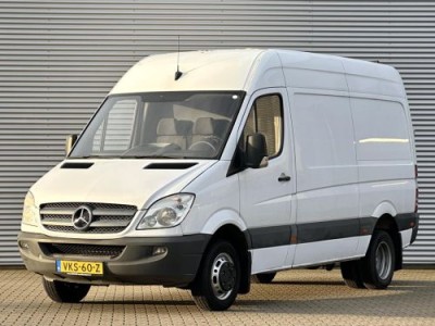 Mercedes-Benz Sprinter 319 3.0 CDI L2H2 366 Weinig kms! 6 Cilinder