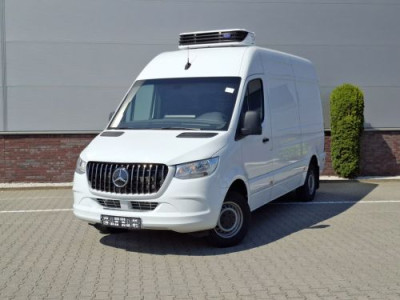 Mercedes-Benz Sprinter 319 CDI L2 H2 Koelwagen Dag en Nacht 3.5T Trekhaak (Wordt verwacht)