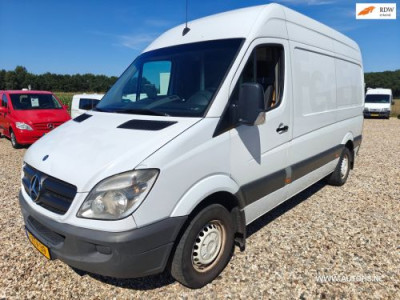 Mercedes-Benz Sprinter 513 2.2 CDI 366 HD , Apk maart 2027 , Euro 5 , 130 PK , rijd en schakelt ok.