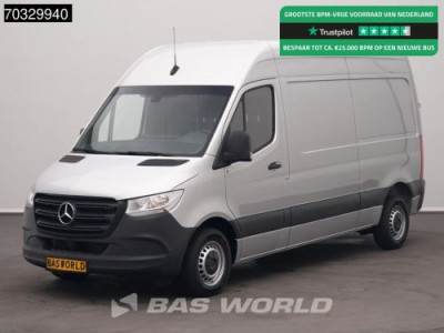 Mercedes-Benz Sprinter 215 CDI Automaat 150pk L2H2 MBUX Camera Airco Parkeersensoren CarPlay Euro6 L2 Airco