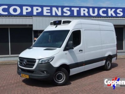Mercedes-Benz Sprinter 317 Koel/Vries L2/H2 220 Volt stekker