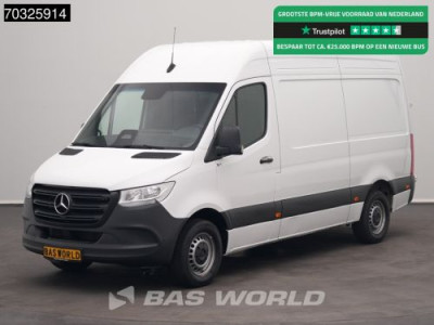 Mercedes-Benz Sprinter 317 CDI L2H2 Navi Airco Cruise Camera 10inch MBUX CarPlay Parkeersensoren v+a Euro6 L2 Airco Trekhaak Cruise control