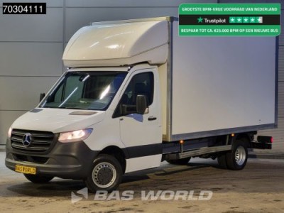 Mercedes-Benz Sprinter 514 CDI Dubbellucht Bakwagen Achterdeuren Airco Cruise MBUX CarPlay Euro6 Meubelbak Koffer Airco Cruise control