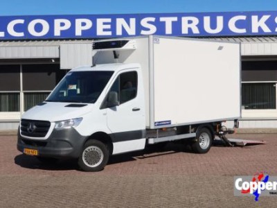 Mercedes-Benz Sprinter 516 CDI Koel/Vries + Dhollandia Klep 750 kg Carrier 300 Xarios Dag + nacht 220 Volt