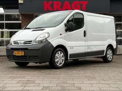 Nissan Primastar 1.9 CDI/Trekhaak/EXPORT/APK 21-05-2026/ drie zitplaatsen/schuifdeur/