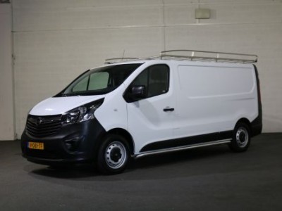 Opel Vivaro 1.6 CDTI 125pk L2 H1 Airco Navigatie Imperiaal Trekhaak Inrichting