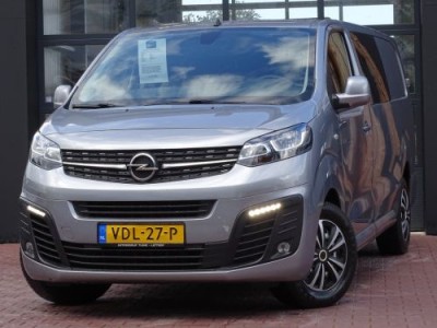 Opel Vivaro 2.0 CDTI L3H1 DC Edition | Airco | Navigatie | Achteruitrijcamera | 6 Persoons | Nieuw model |
