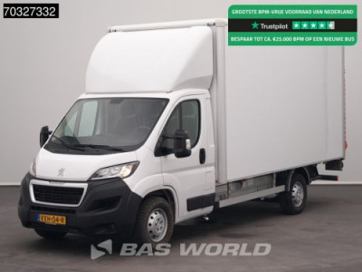 Peugeot Boxer 140PK 433cm Hoog Laadklep Zijdeur Bakwagen Navi Airco Cruise Camera DHollandia Euro6 Meubelbak Koffer Airco Cruise control