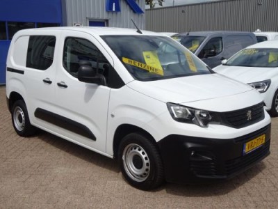 Peugeot Partner 1.2 PureTech Pro BENZINE  AIRCO NAVI CRUISE CONTROL PDC SCHUIFDEUR