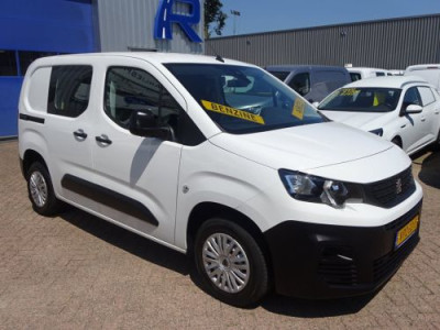 Peugeot Partner 1.2 PureTech Pro BENZINE AIRCO NAVI CRUISE CONTROL PDC SCHUIFDEUR
