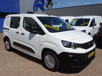 Peugeot Partner 1.2 PureTech Pro BENZINE  AIRCO NAVI CRUISE CONTROL PDC SCHUIFDEUR