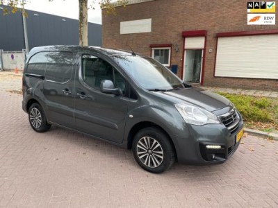 Peugeot Partner 120 1.6 BlueHDi * 2016 * Euro6 * Airco * Navigatie * PDC * 3Zits * Camera * Airbag * Elek Ramen *