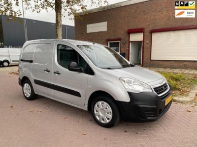 Peugeot Partner 120 1.6 HDi * 143.751 KM NAP * Airco  * 1e Eigenaar * 2016 * Euro5 * APK 31-5-2026 * Elek ramen * Zijdeur *